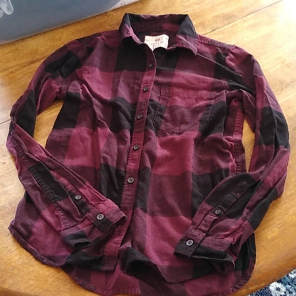Flannel - Picture 1 of 2